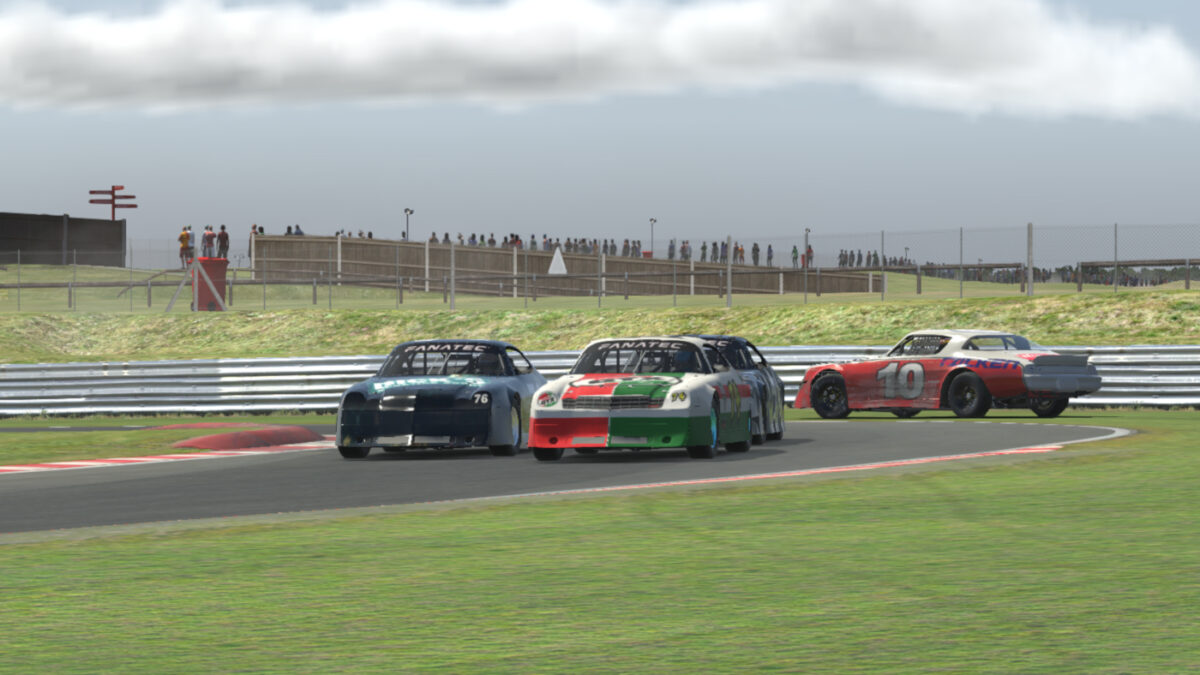 iRacing 2024 Season 2 Hotfix 1 Released
