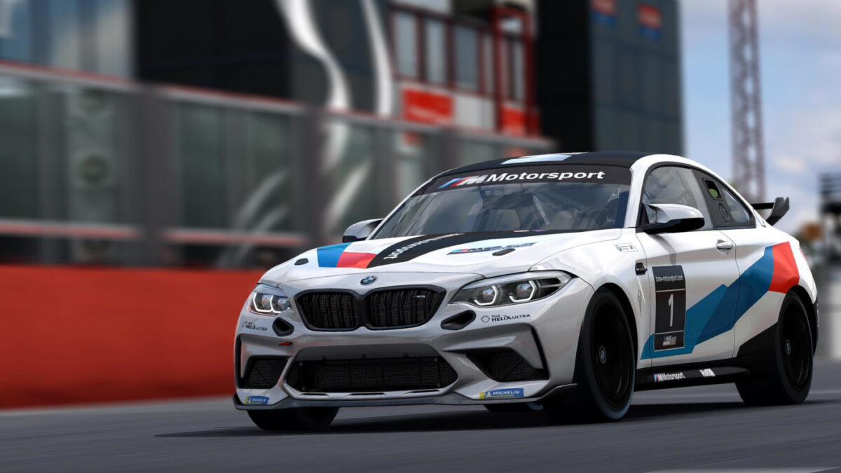 The RaceRoom BMW Pack 2024 DLC released for the sim includes the 2021 BMW M2 CS Racing